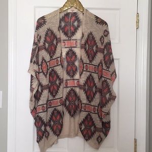 Blushed Southwestern Print Kimono. Size 2X